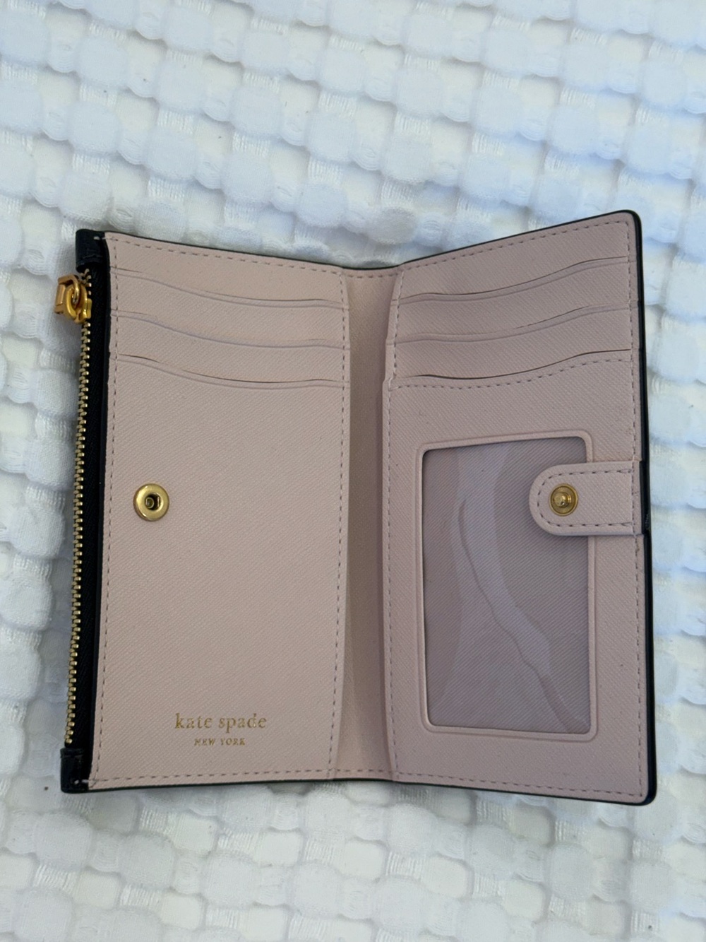 kate spade NWOT Black Leather Small Morgan Wallet Zip Card Pouch with Gold Logo - Picture 2 of 4